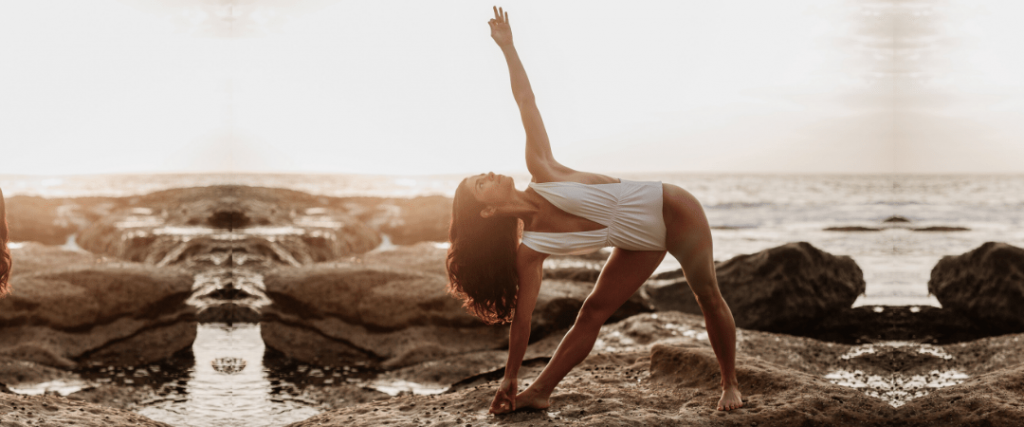Yoga non è contorsionismo 