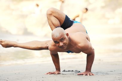 Yoga non è contorsionismo