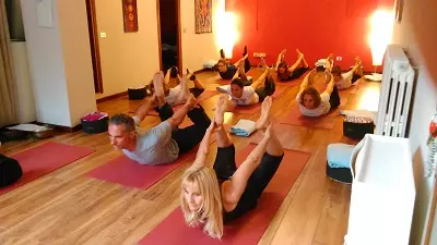 Praticare yoga